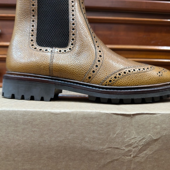 Loake 1880 Keswick Tan Leather Brogue Chelsea Boots Shoes Men's 7.5 US, NEW - Picture 8 of 11